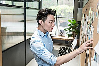 TGA 2021最佳表演：《生化危机8》吸血鬼夫人Maggie Robertson